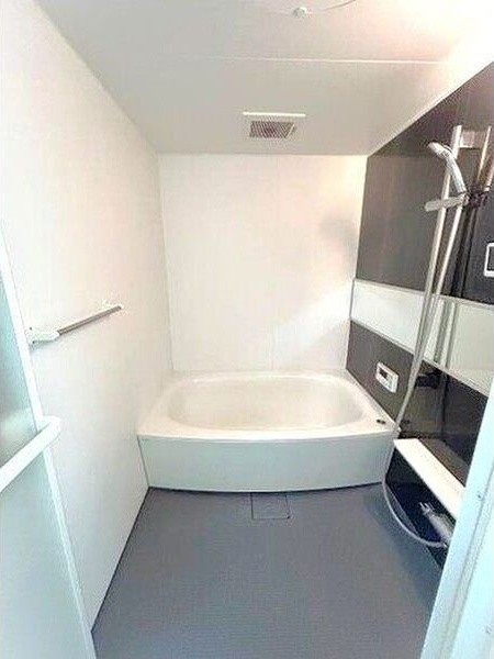 ライオンズマンション築地口弐番館の浴室