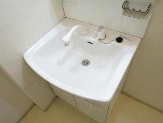 ル・ソレイユ上野毛　３面採光　南向き　振分　角部屋の洗面所