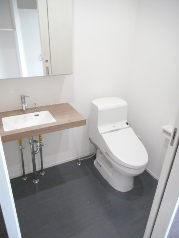 アルデバランのトイレ