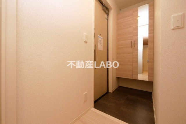 Clashist平野西Northの玄関