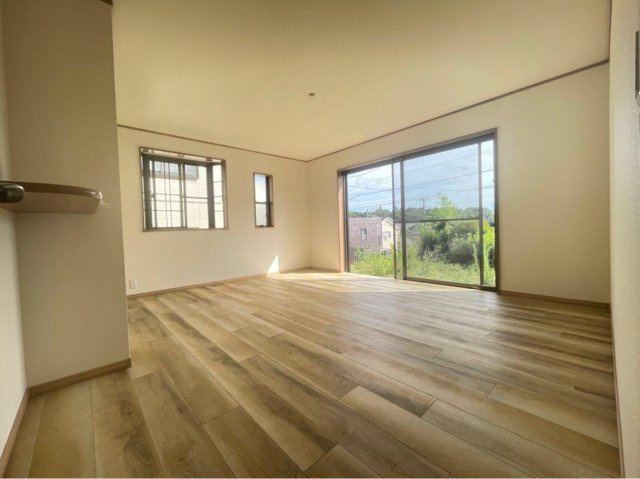 中古戸建　柏市逆井5丁目の居間・リビング