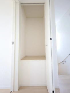  | クレイドルガーデン野洲市六条第１　2号棟