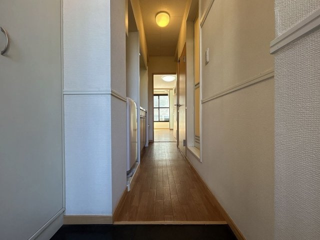 レオパレスルミエール西台の玄関