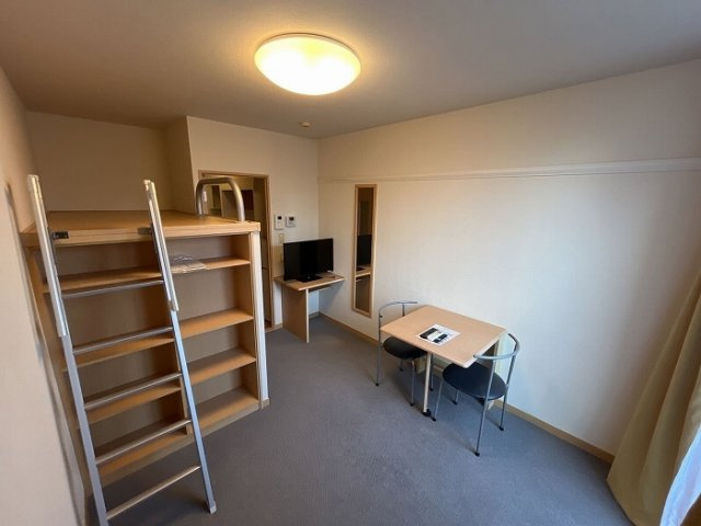 レオパレス壽光Ⅱの居間・リビング