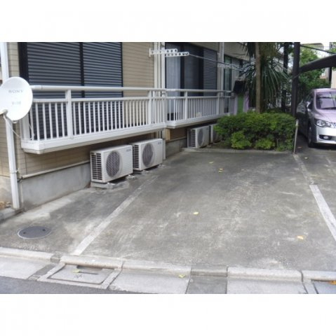 さくらパーク駐車場の外観