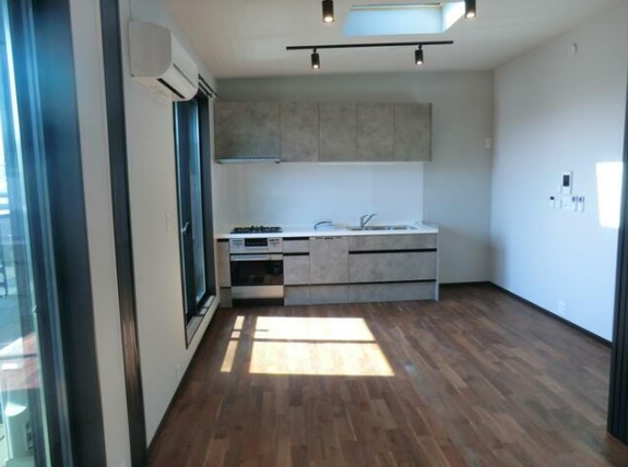 FUNDALE　ファンデールの居間・リビング