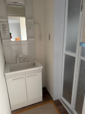 【独立洗面台】 | 森口マンション | 朝の身支度には欠かせない独立洗面化粧台