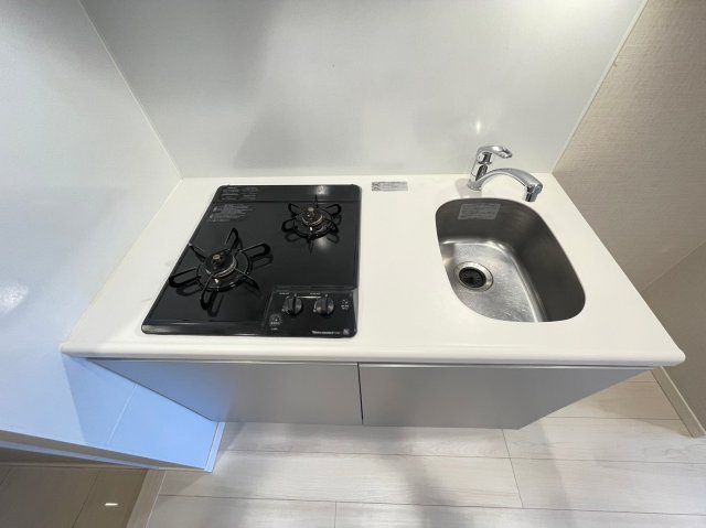 DIPS十条仲原WESTのキッチン