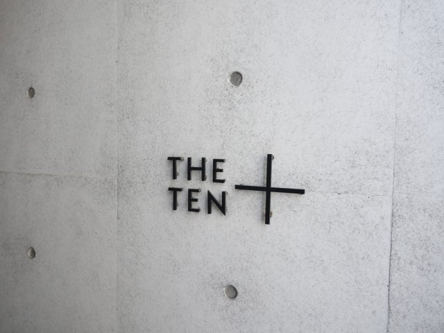 THE TENの外観