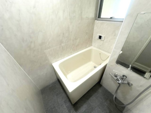 コーポステーションサイドコシべの浴室