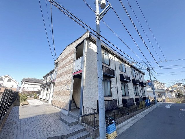 レオパレスエクセルライフの外観