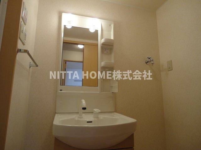 ル・シエル・ブル篠山の洗面所|洗面台です◎