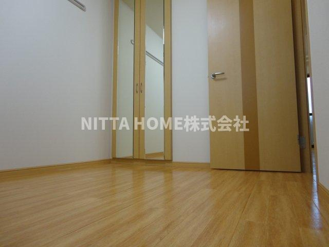 ル・シエル・ブル篠山の内装|４帖の洋室になります☆彡