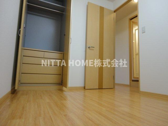 ル・シエル・ブル篠山の収納|洋室にも収納がついています(^^♪