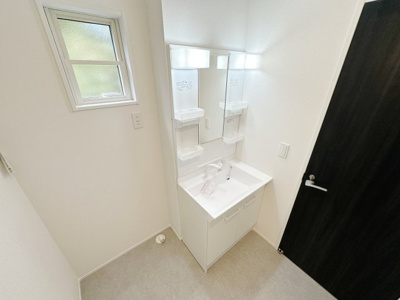 【独立洗面台】 | 今泉ガレージ付き戸建
