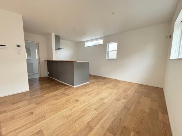 神戸市西区桜が丘東町4丁目の洋室