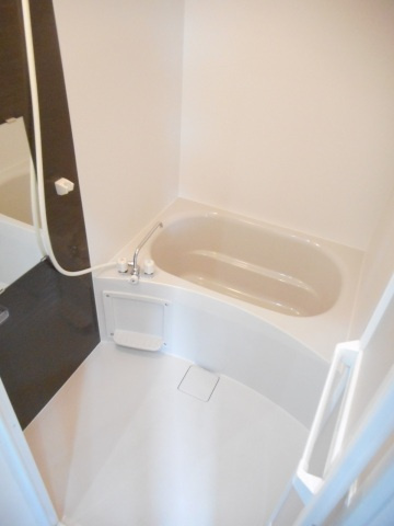 ルピナスの浴室