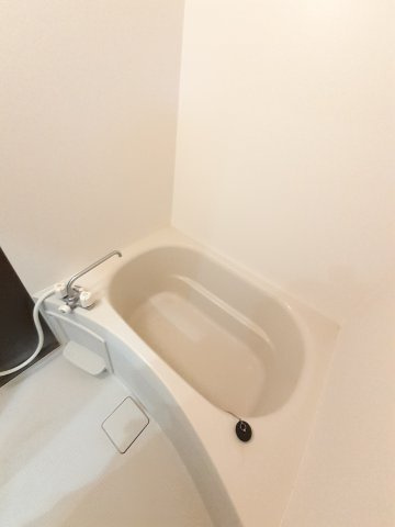 ルピナスの浴室