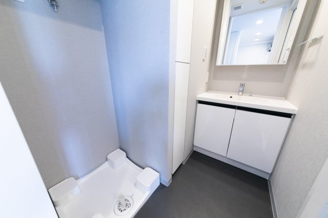 プラウドフラット浅草の独立洗面台