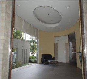 【エントランス】 | ローレルコート関目