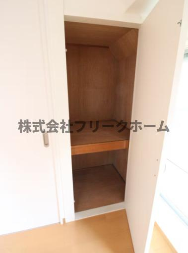 健生ビルの収納