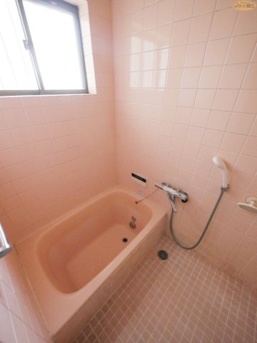 【浴室】 | 高砂市阿弥陀町魚橋　中古戸建