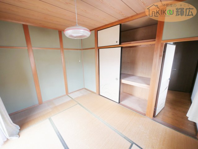 【寝室】 | 高砂市阿弥陀町魚橋　中古戸建