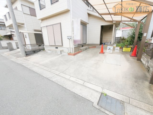 【駐車場】 | 高砂市阿弥陀町魚橋　中古戸建