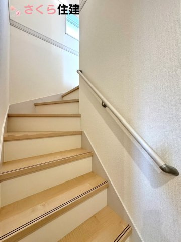 リーブルガーデン　第5小山西城南　1号棟のその他共用部分|あると便利！手すり！！階段を昇り降りの際転落防止にもなります。