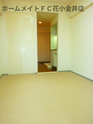 【居間・リビング】 | シャルマンはすみ | 同建物別室写真