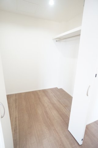 青葉台1丁目戸建の収納