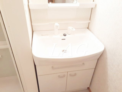 【洗面所】 | グレイスコート | 洗面台です。