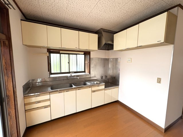 茂原市高師390貸家のキッチン