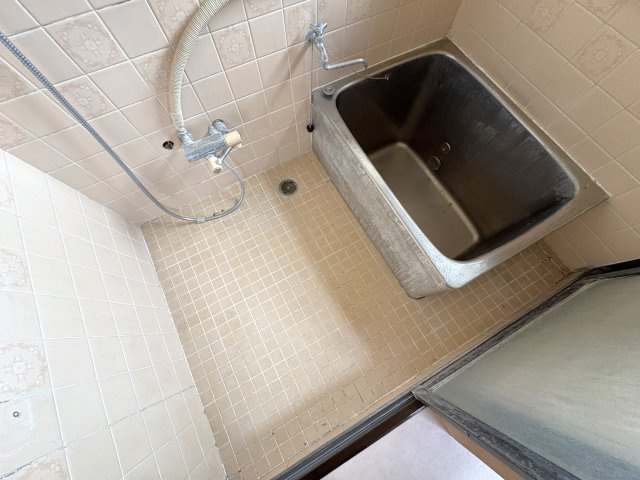 茂原市高師390貸家の浴室