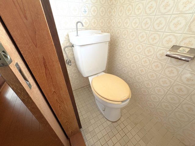 茂原市高師390貸家のトイレ