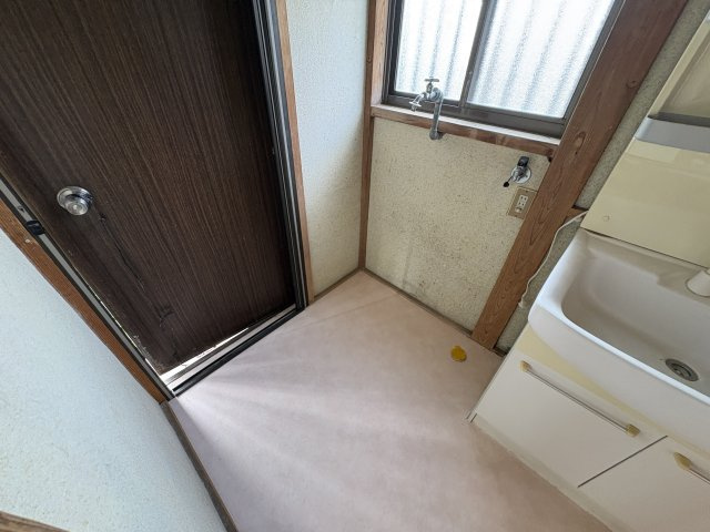 茂原市高師390貸家の設備|洗濯機置き場