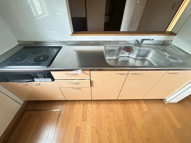 八街中古戸建てのキッチン