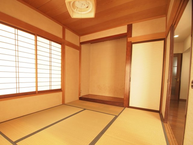 飯塚町中古住宅の和室