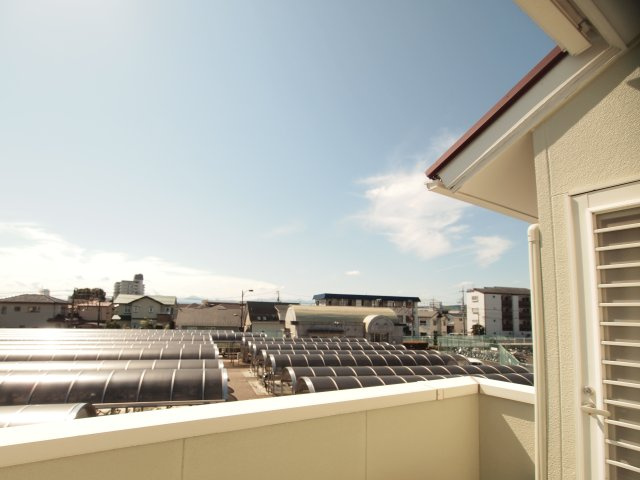 飯塚町中古住宅のバルコニー