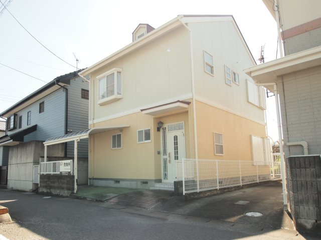 飯塚町中古住宅の外観