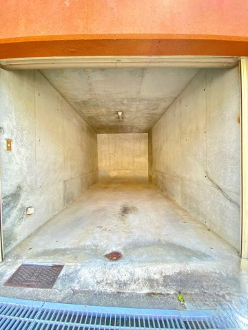 北六甲台1丁目の駐車場|車庫