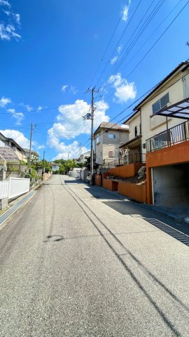 北六甲台1丁目の前面道路含む現地写真|前面道路