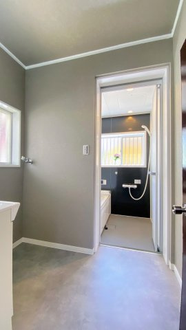 北六甲台1丁目の脱衣所|洗面室