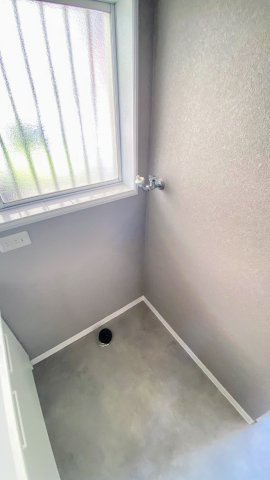 北六甲台1丁目のランドリースペース|洗濯機置き場