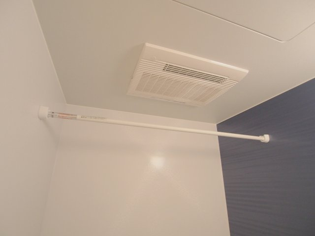 グランツ大町の浴室