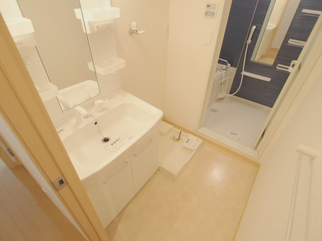 グランツ大町の洗面所