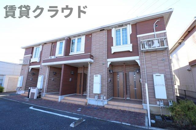 フェリーチェ　トレ