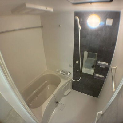 【浴室】 | KrystalFimeth2番館