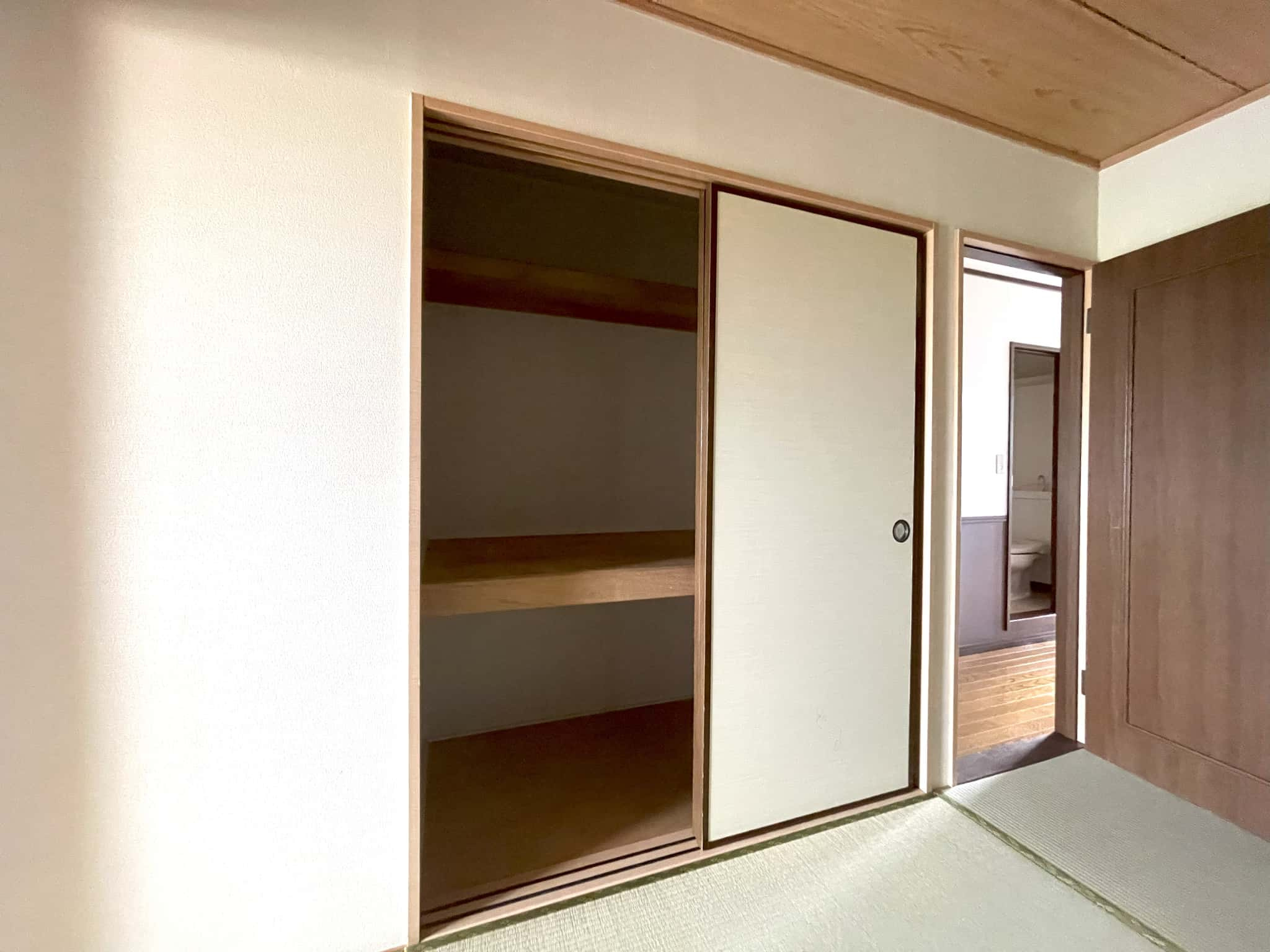 リステージ南弐番館の収納