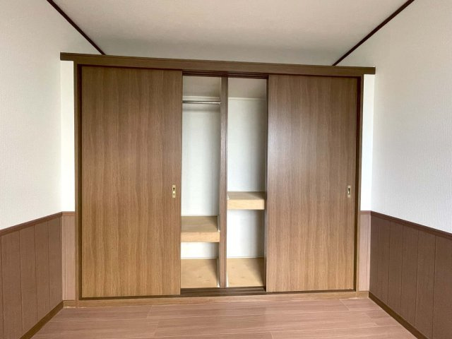 リステージ南弐番館の収納